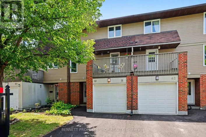 61 - 3205 UPLANDS DRIVE, Ottawa