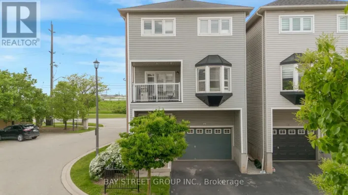 61 - 5090 FAIRVIEW STREET, Burlington