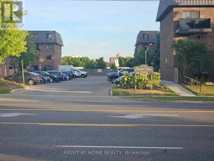 61 - 53 TAUNTON ROAD E, Oshawa