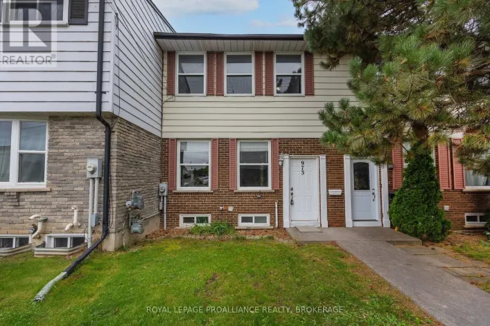 61 - 973 OAKVIEW AVENUE, Kingston