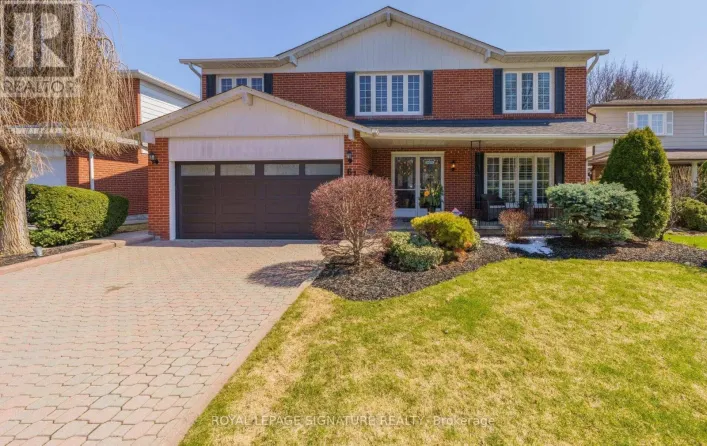 61 BARRYDALE CRESCENT, Toronto