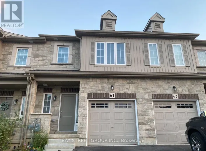 61 BEASLEY GROVE, Hamilton