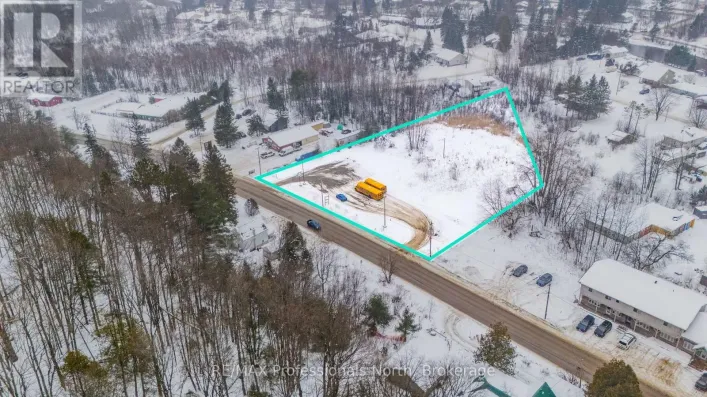 61 BOBCAYGEON ROAD, Minden Hills