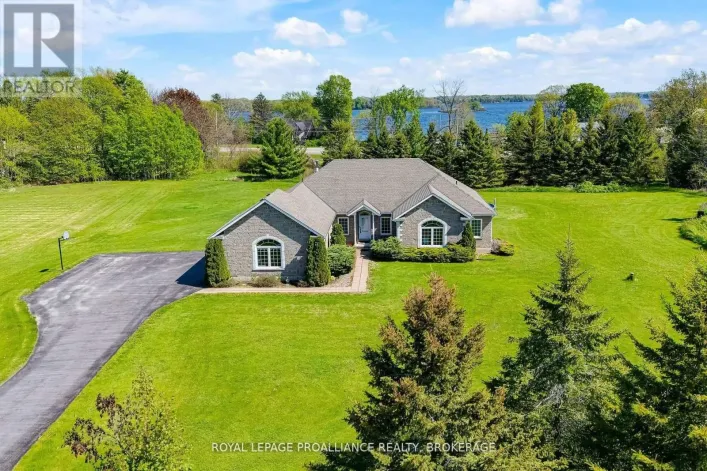 61 CONNER DRIVE, Gananoque