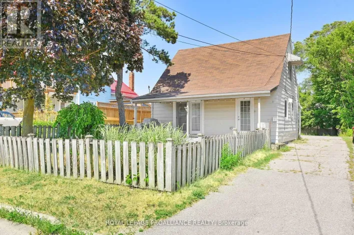 61 DELANEY STREET, Quinte West