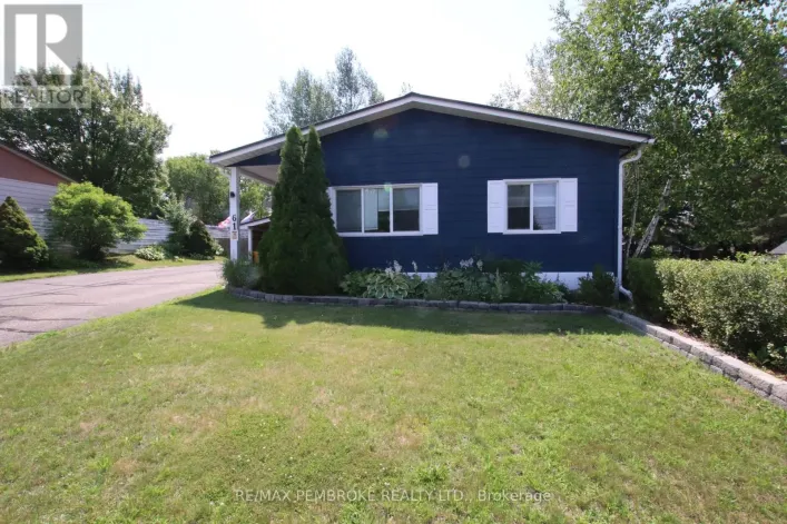 61 DORAN ROAD, Petawawa