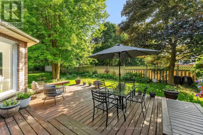 61 GILBANK DRIVE, Aurora