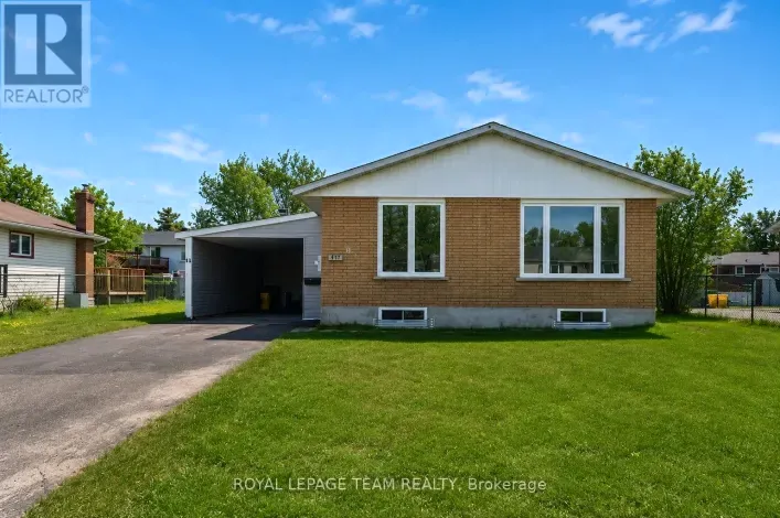 61 HERMAN STREET, Petawawa