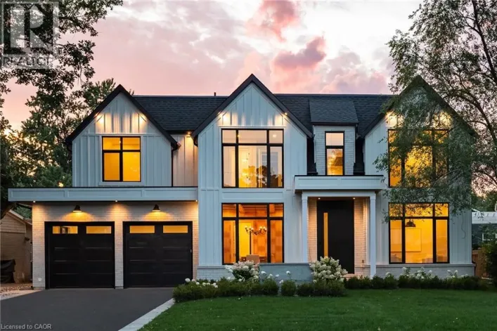 61 HIGHLAND Road, Oakville