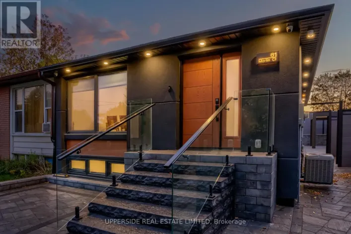 61 MARLIN COURT, Newmarket