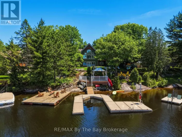 61 MCKELLAR LAKE ROAD, McKellar