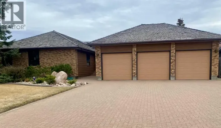 61 Ridgewood Crescent W, Lethbridge