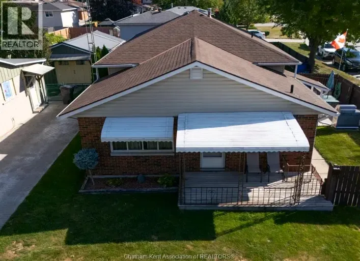 61 VANIER DRIVE, Chatham