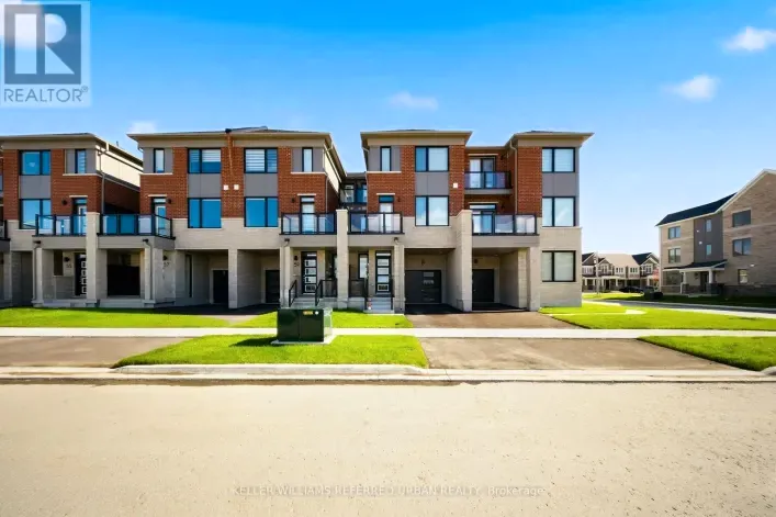 61 VINEWOOD CRESCENT, Barrie