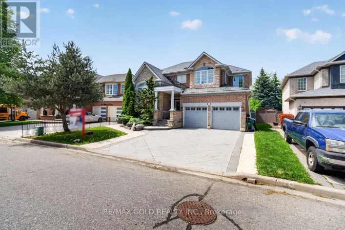 61 WHITWELL DRIVE, Brampton