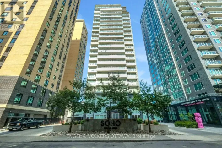 610 - 111 CHAMPAGNE AVENUE S, Ottawa