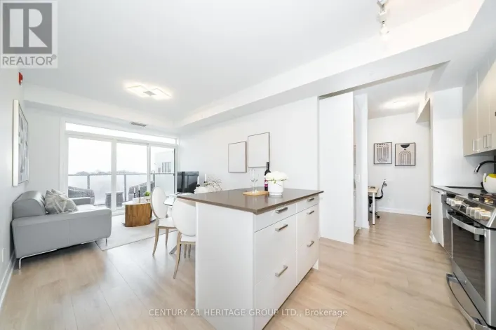 610 - 385 OSLER STREET, Toronto