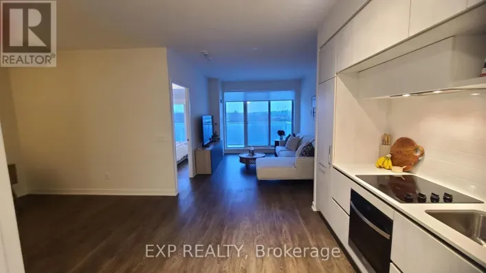 610 - 6 DAVID EYER ROAD, Richmond Hill