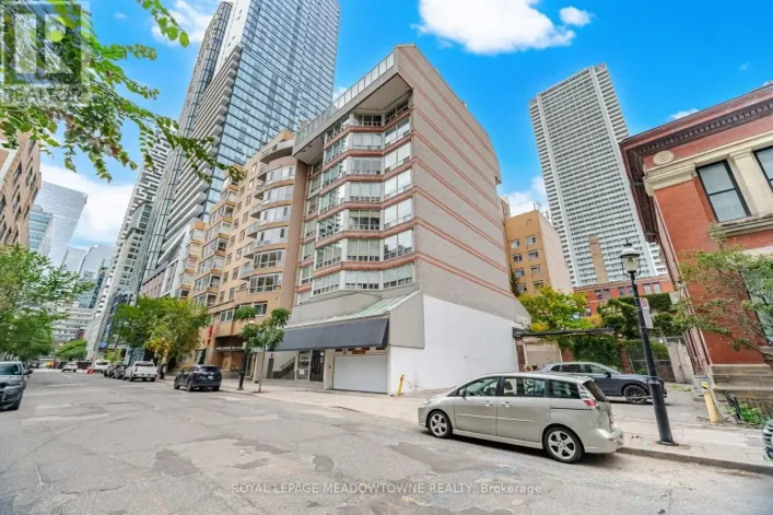 610 - 82 LOMBARD STREET, Toronto