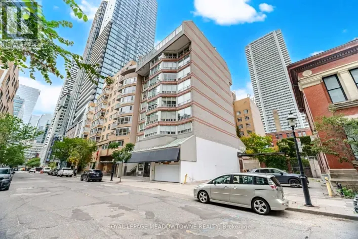 610 - 82 LOMBARD STREET, Toronto