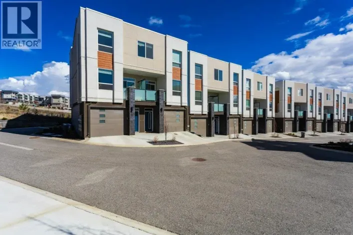 610 Academy Way Unit# 42, Kelowna