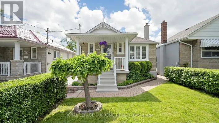 610 MCROBERTS AVENUE, Toronto