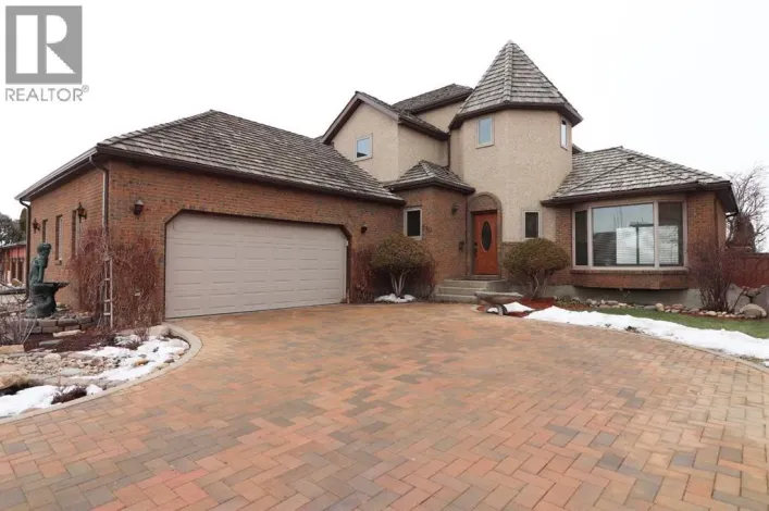 610 Ross Glen Drive SE, Medicine Hat