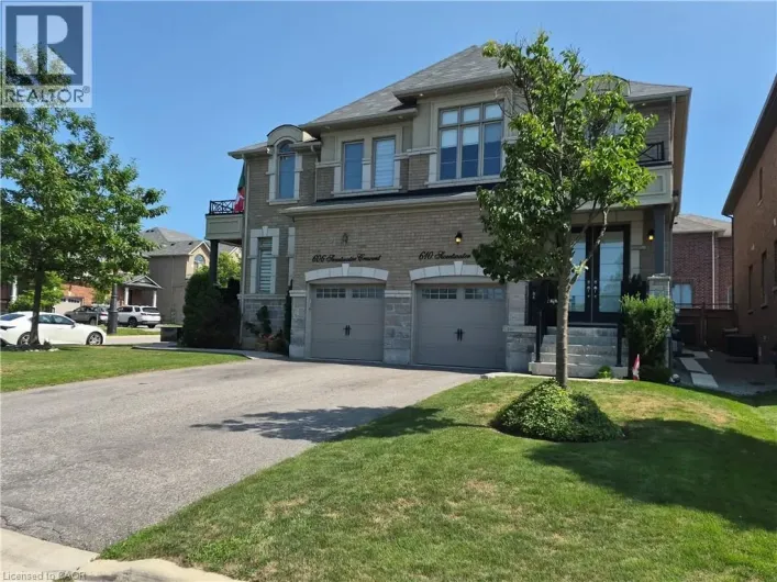 610 SWEETWATER Crescent, Newmarket