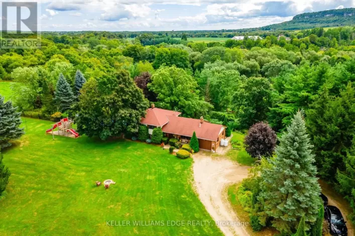 6101 WALKERS LINE, Burlington