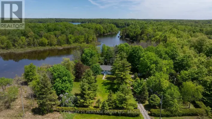 6104 HIGHWAY 38, Frontenac