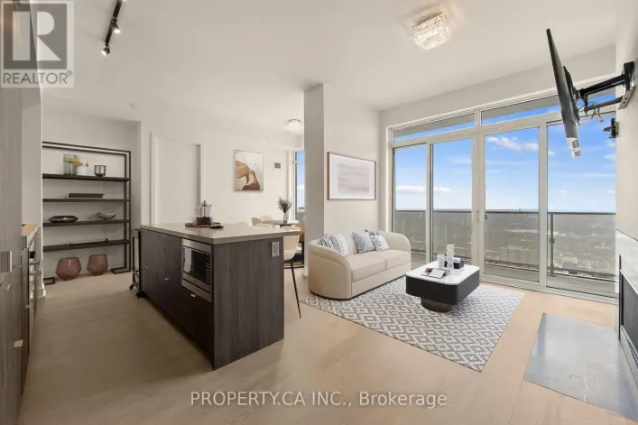 6108 - 7 GRENVILLE STREET, Toronto