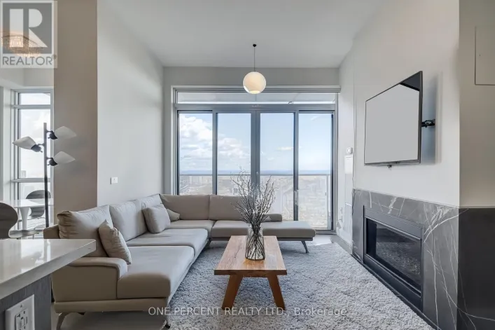 6108 - 7 GRENVILLE STREET, Toronto