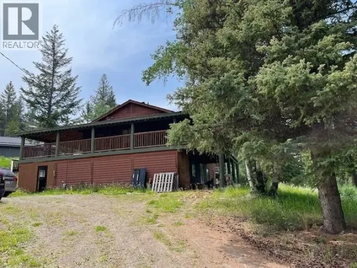 6108 LONE BUTTE HORSE LAKE ROAD, 100 Mile House