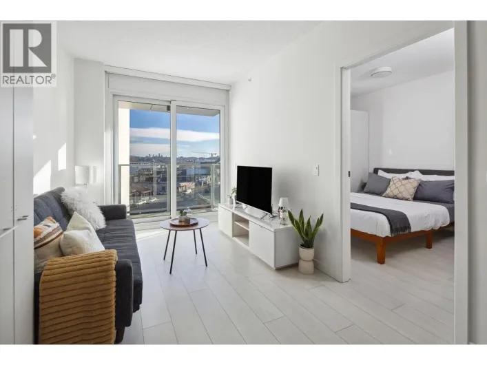 611 180 E 2ND AVENUE, Vancouver