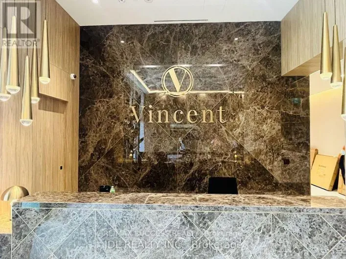 611 - 21 MEADOWDALE ROAD, Vaughan