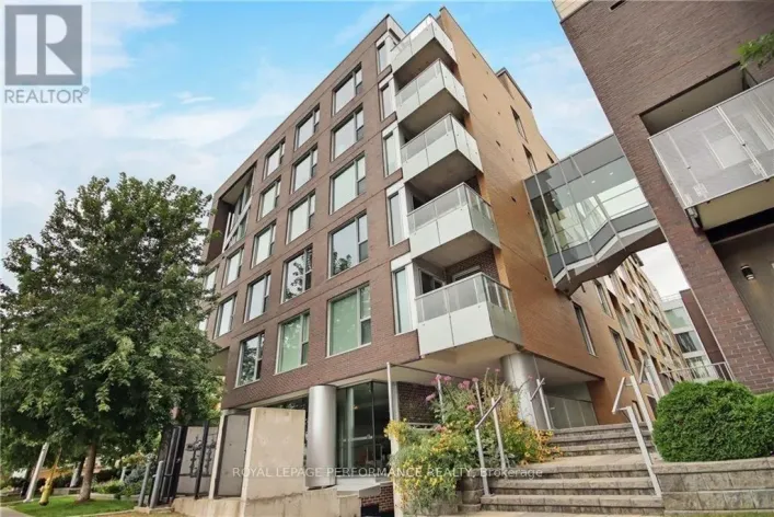 611 - 300 LETT STREET, Ottawa