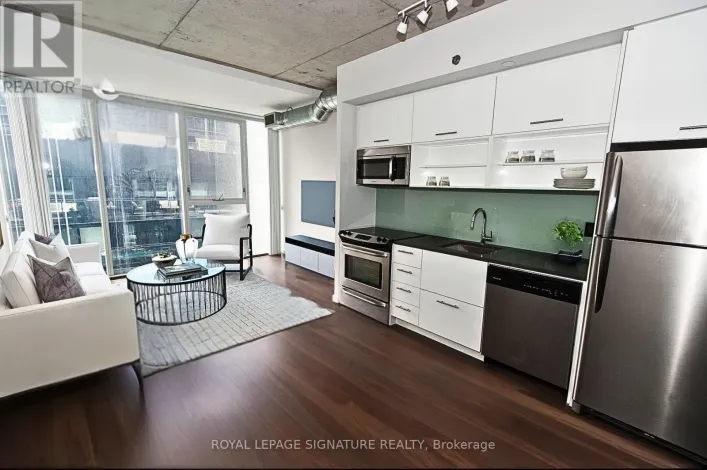 611 - 32 TROLLEY CRESCENT, Toronto