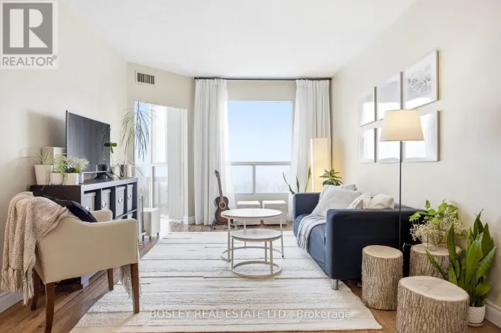 611 - 5 CONCORDE PLACE, Toronto