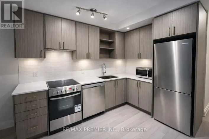 611 - 50 GEORGE BUTCHART DRIVE, Toronto