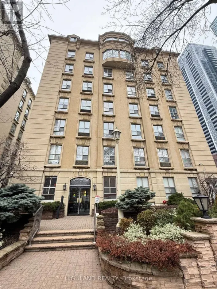 611 - 88 CHARLES STREET E, Toronto