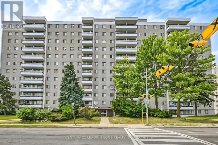 611 - 940 CALEDONIA ROAD, Toronto