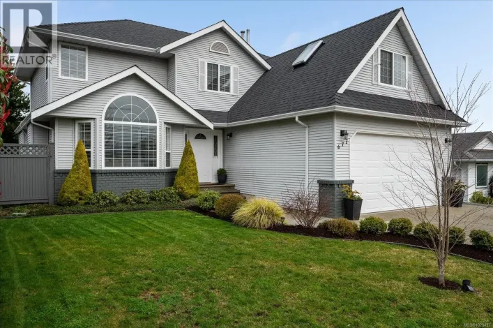 611 Ermineskin Ave, Parksville