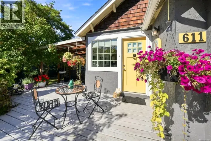 611 Pioneer Cres, Parksville