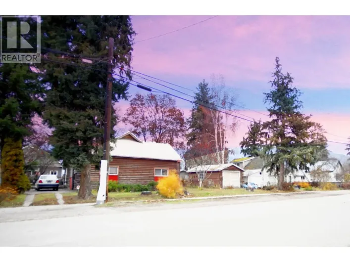 611 REGENT Avenue, Enderby
