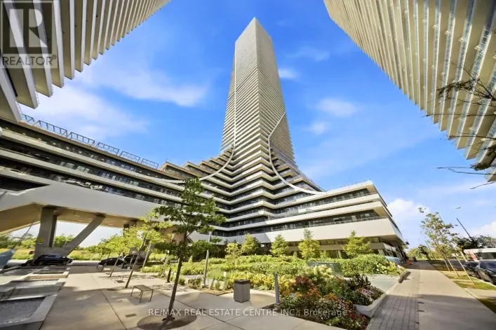 6110 - 30 SHORE BREEZE DRIVE, Toronto