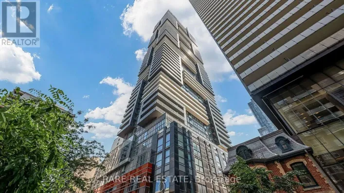 6111 - 7 GRENVILLE STREET, Toronto