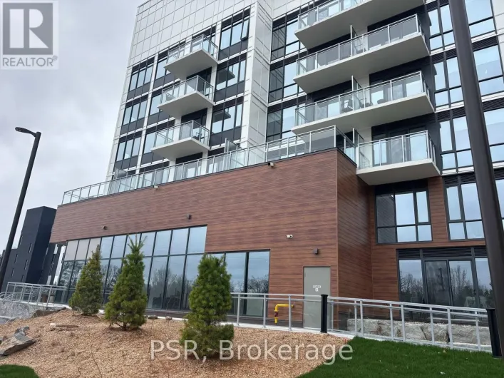 612 - 100 CARRICK TRAIL, Gravenhurst)