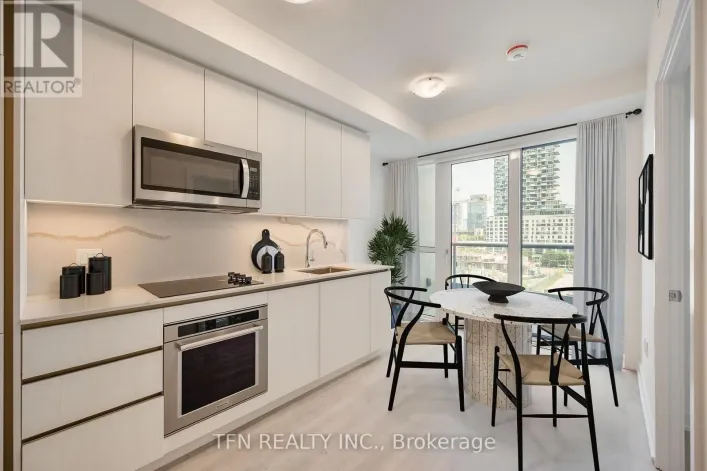 612 - 15 RICHARDSON STREET, Toronto