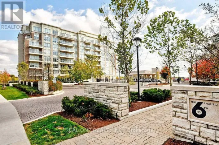 612 - 15 STOLLERY POND CRESCENT, Markham