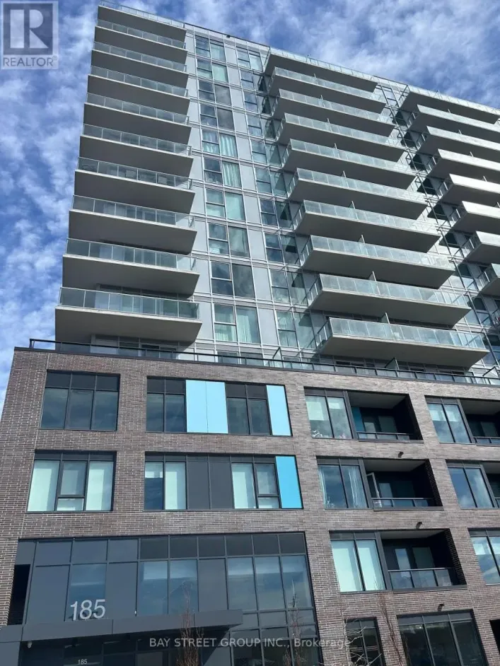 612 - 185 DEERFIELD DRIVE, Newmarket